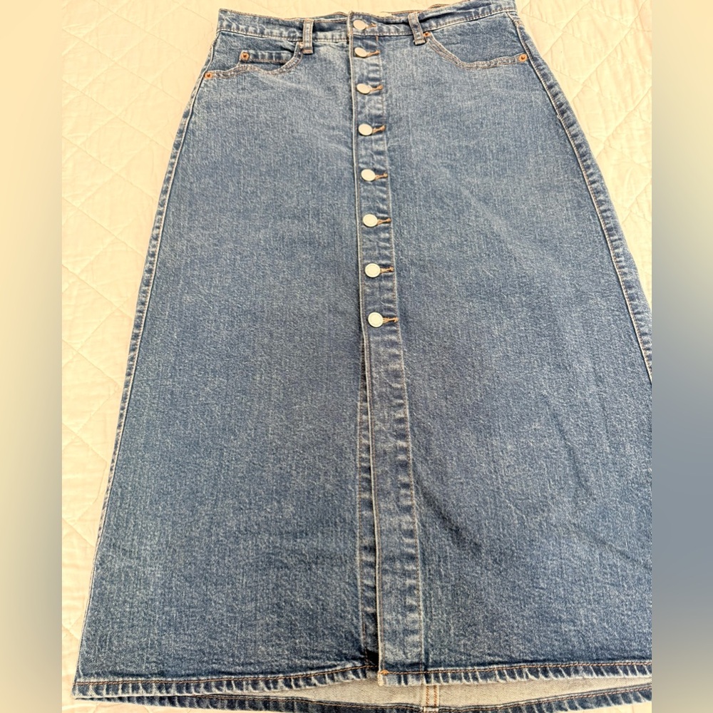 Universal Thread Blue Denim Skirt